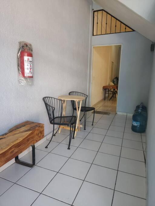 Small Studio Apt 5Min To Dt! Zihuatanejo Extérieur photo