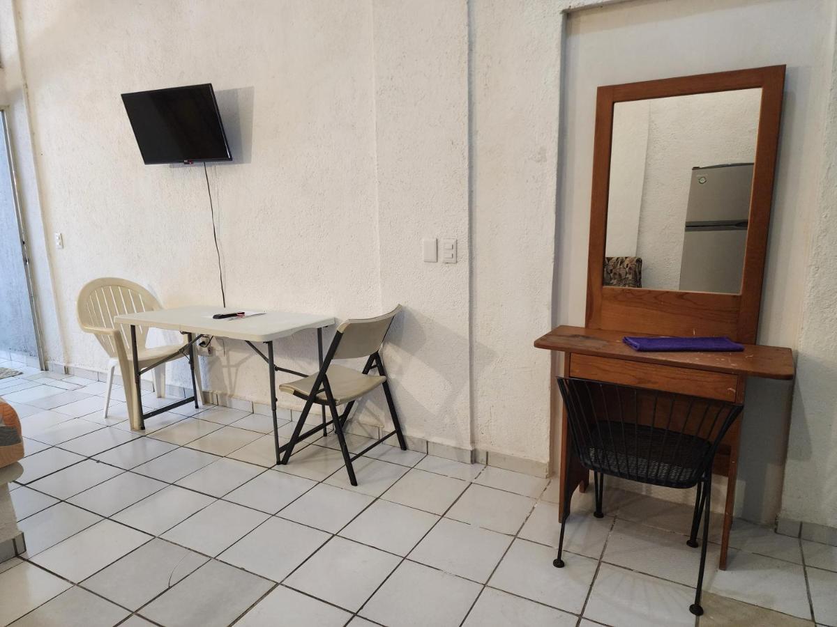 Small Studio Apt 5Min To Dt! Zihuatanejo Extérieur photo