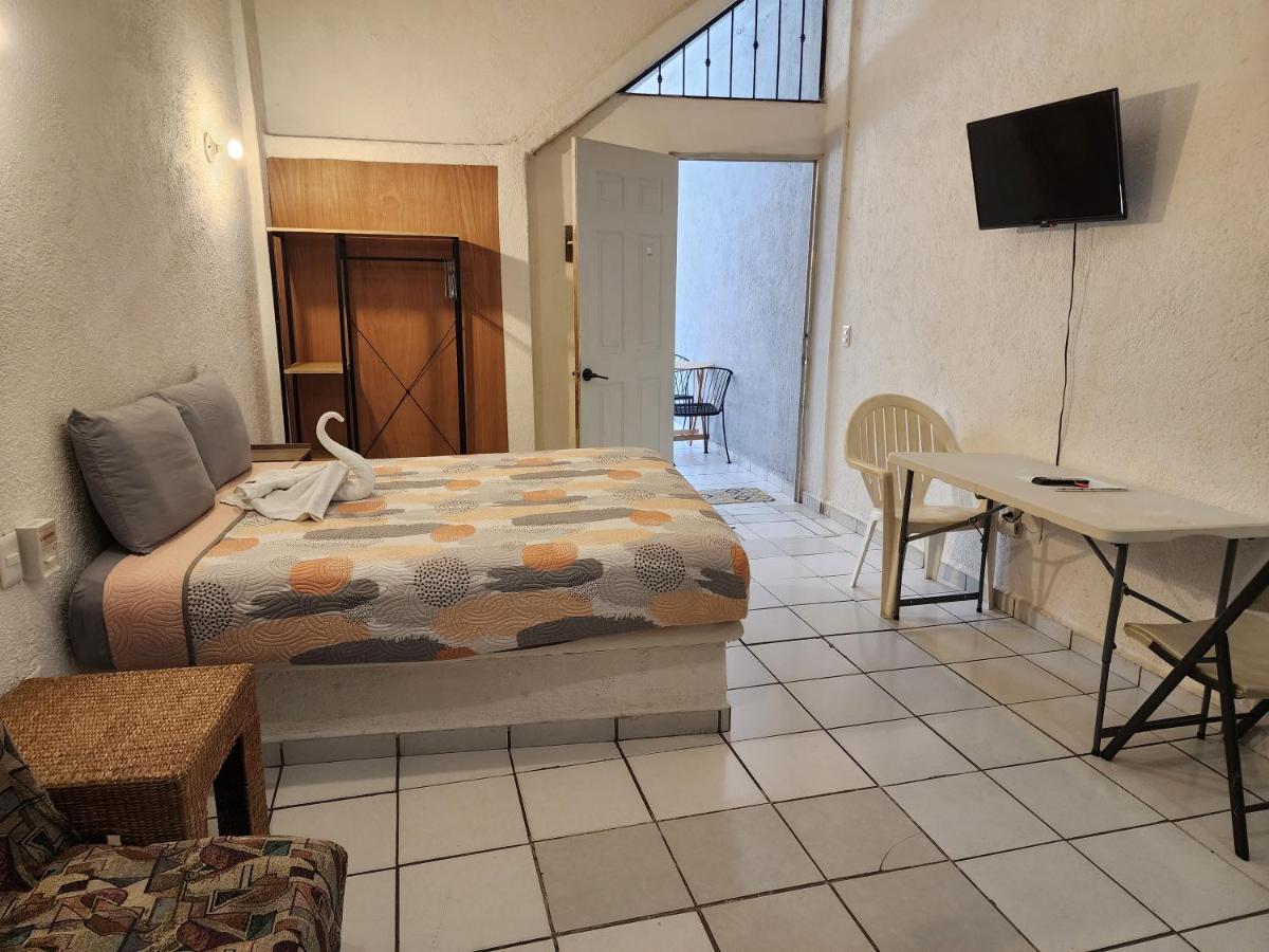 Small Studio Apt 5Min To Dt! Zihuatanejo Extérieur photo